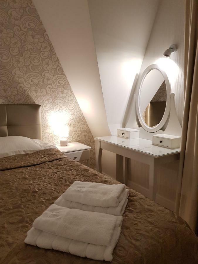 Apartman St. Vladimir Kirche Apartman Mariánské Lázně Kültér fotó